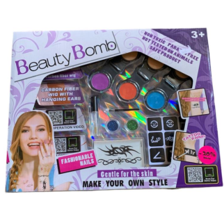 Make-up Avec Tatouage